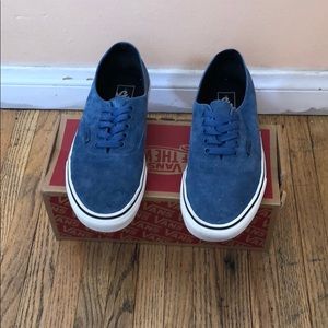 Vans authentic